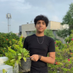 How to Grow an ‘Urban Jungle’ on Your Terrace? 19-YO Owner of Over 500 Plants Shows